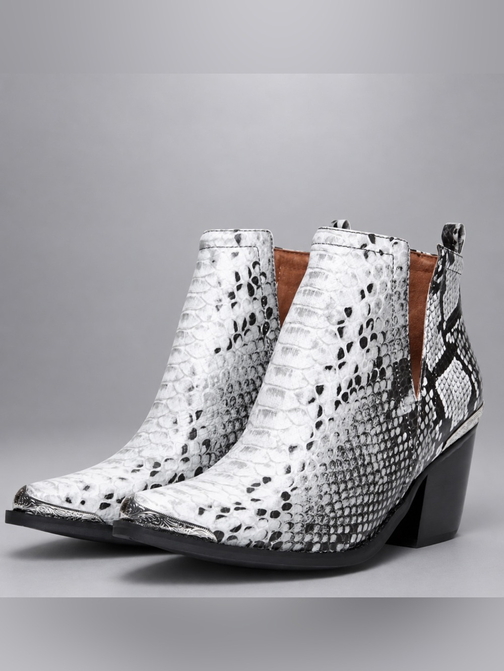 Jeffrey Campbell Cromwell B&W Snake Booties 7.5 BNWB Sold Out